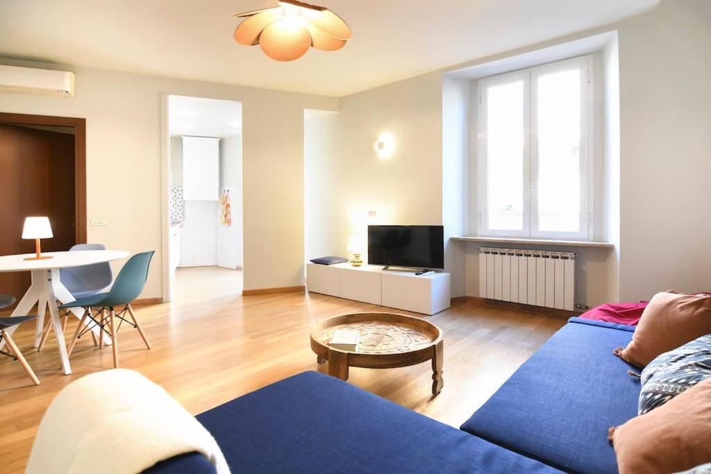 Porta Genova Bilocale Di Charme Apartment Milan Bagian luar foto