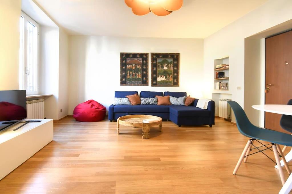 Porta Genova Bilocale Di Charme Apartment Milan Bagian luar foto